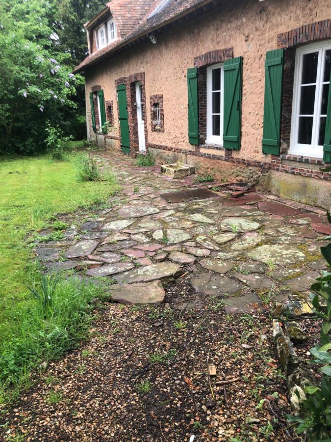 Chambre Au Calme Pontgouin エクステリア 写真